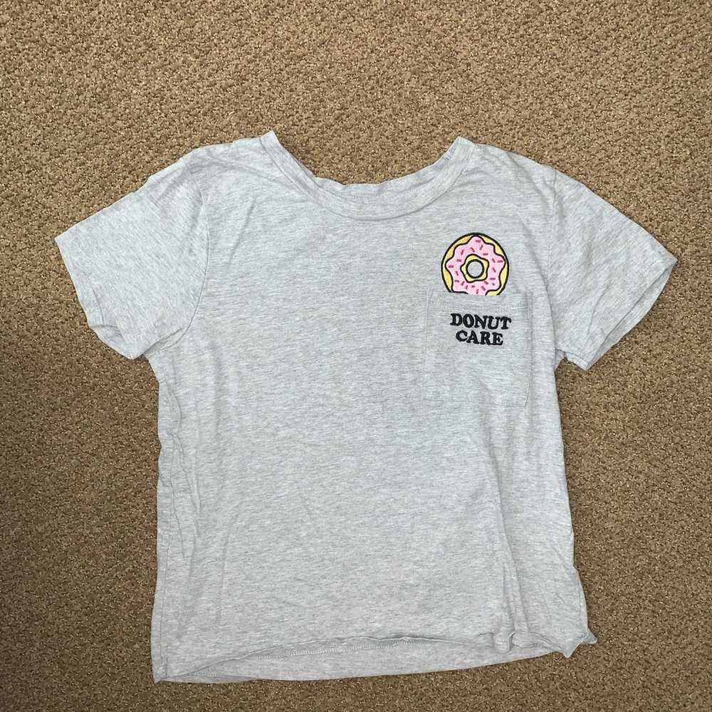 Women’s Graphic Crop Top Tee